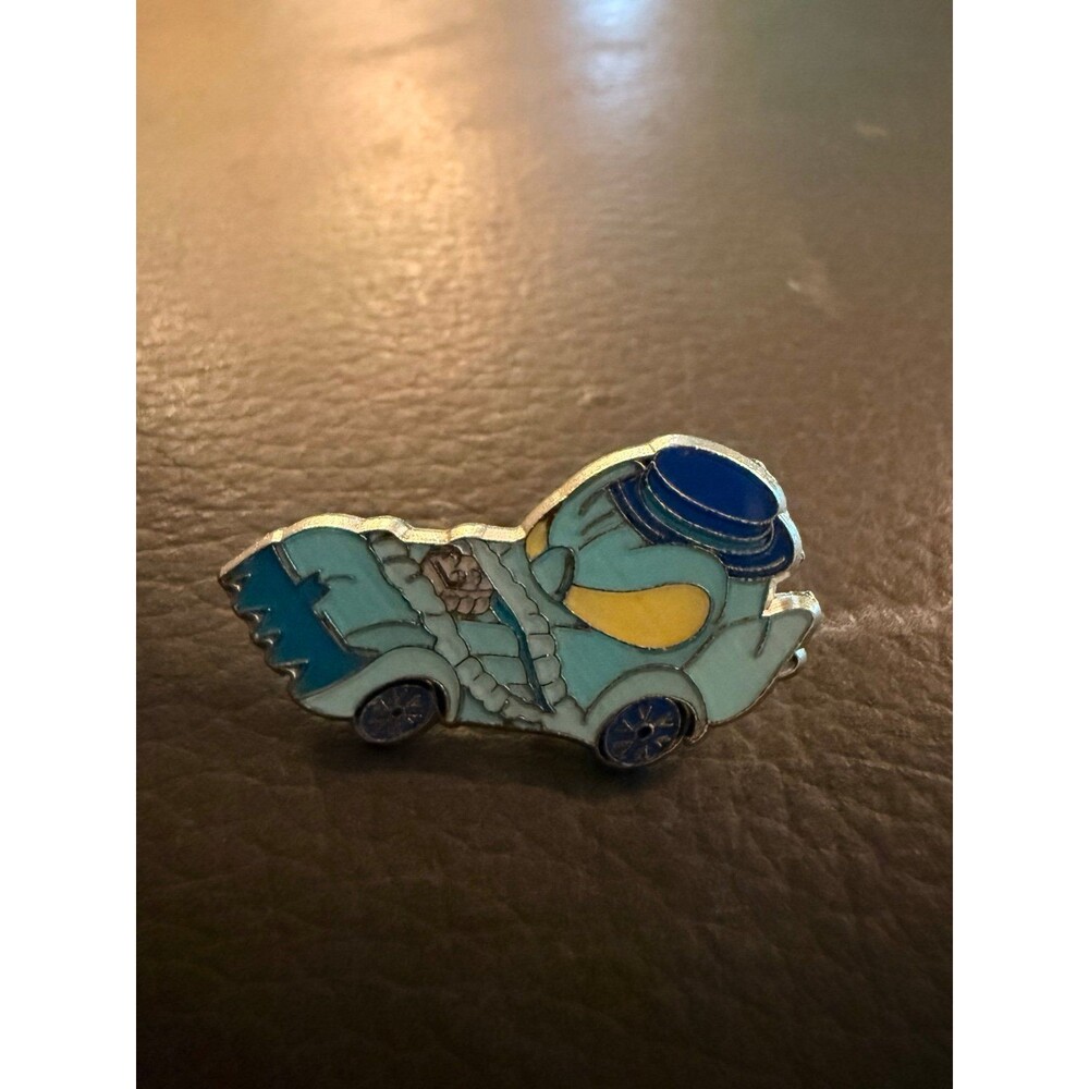 Disney Racers Car Mystery Collection Ezra Pin